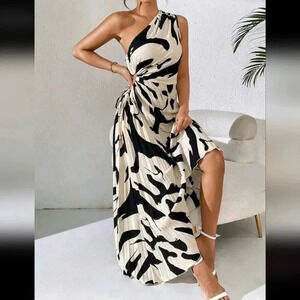 Summer Off-Shoulder Hollow-Out Printed Dress